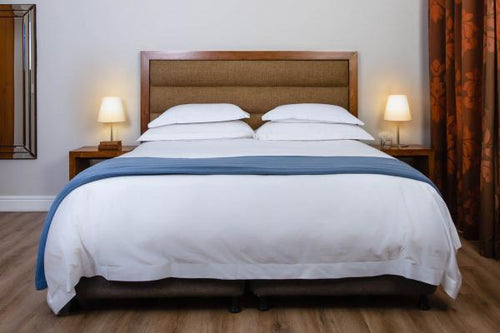 Duvet Cover, Brushed Cotton (100%), Baroque (Oxford) with Satin Stitch, White